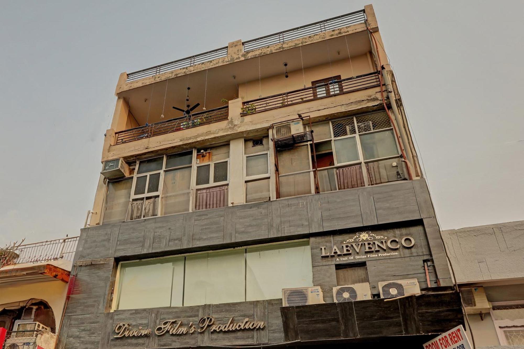 Hotel O Kanak Palace New Delhi Ngoại thất bức ảnh