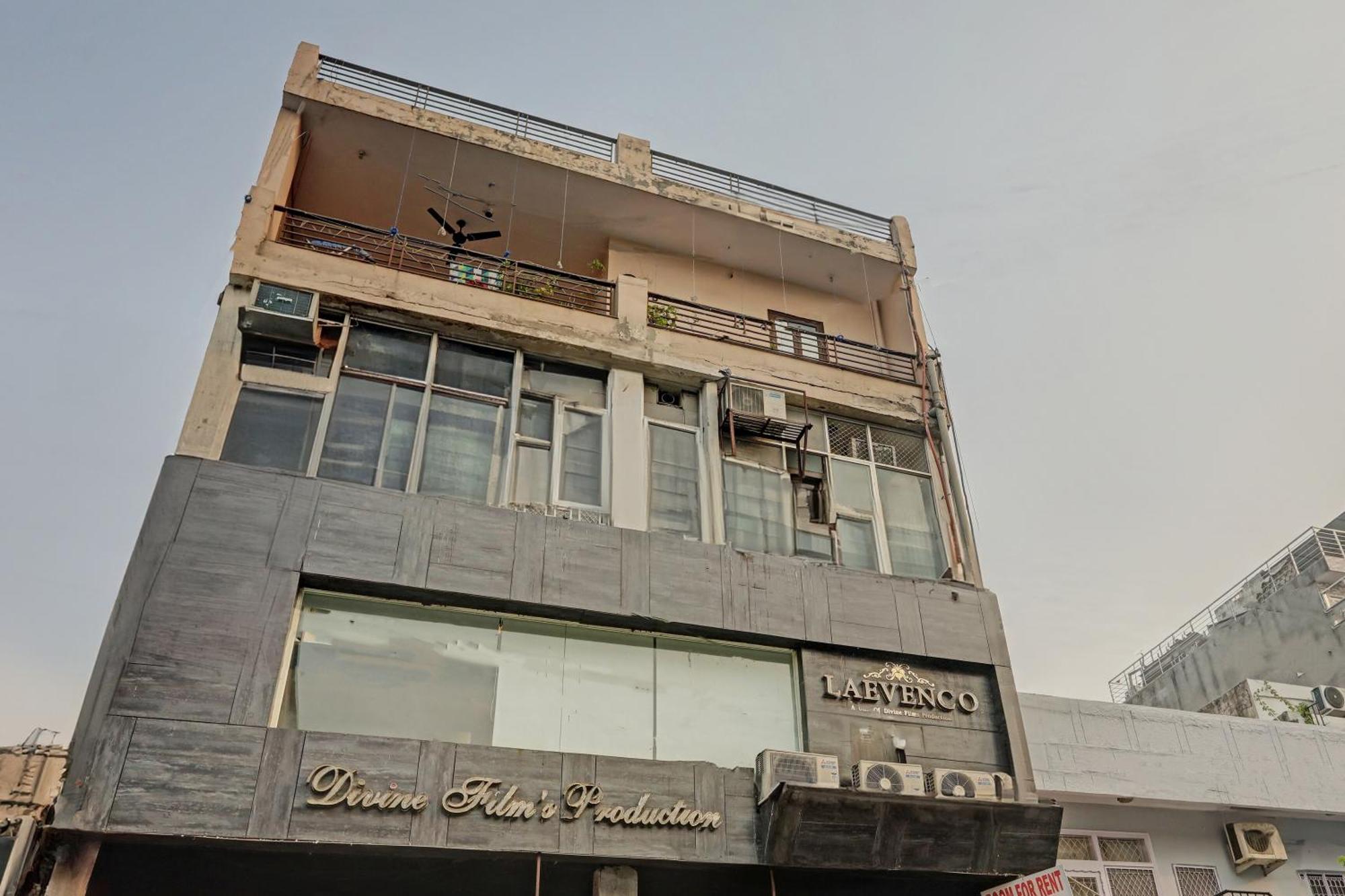 Hotel O Kanak Palace New Delhi Ngoại thất bức ảnh