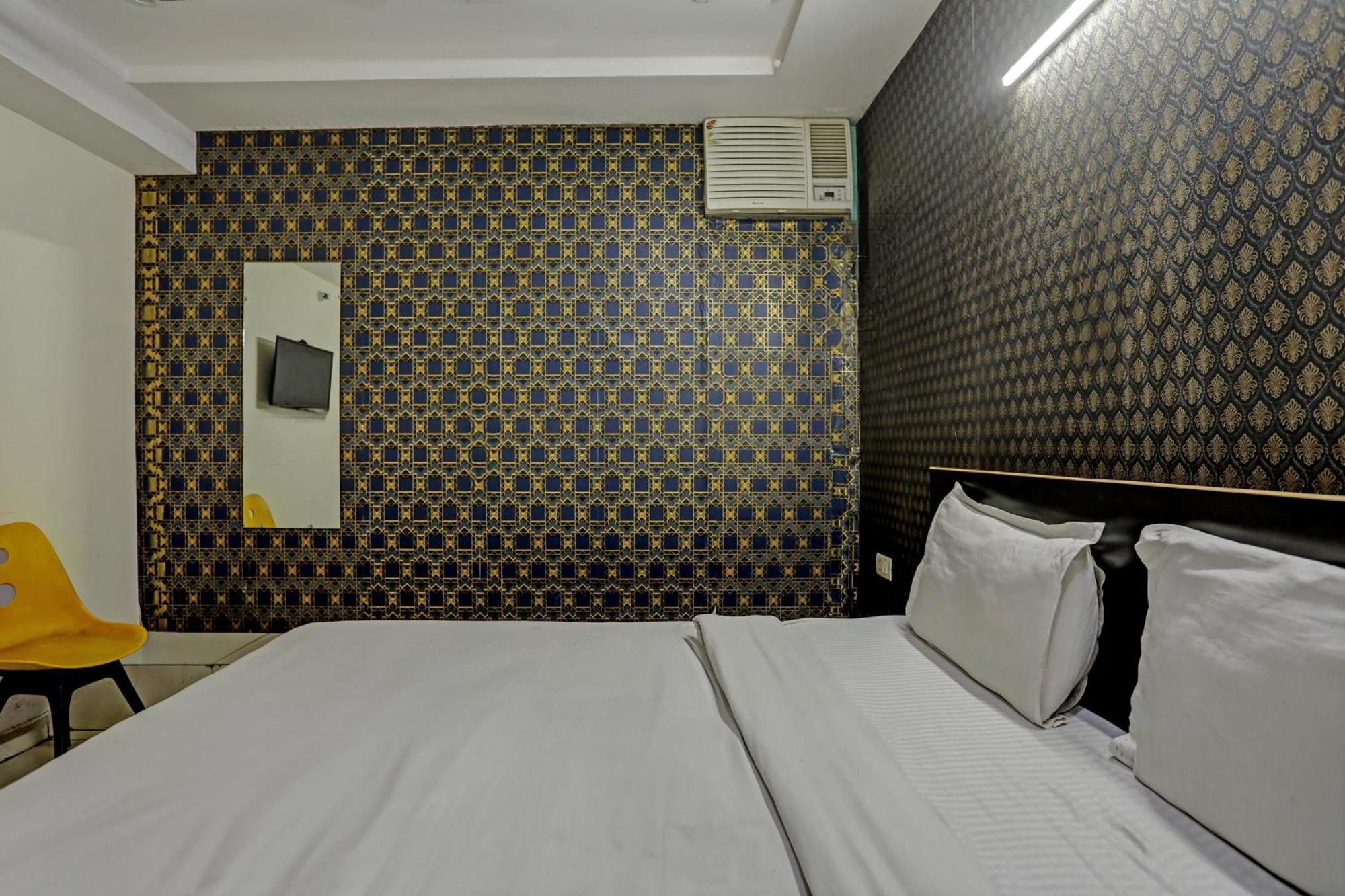 Hotel O Kanak Palace New Delhi Ngoại thất bức ảnh
